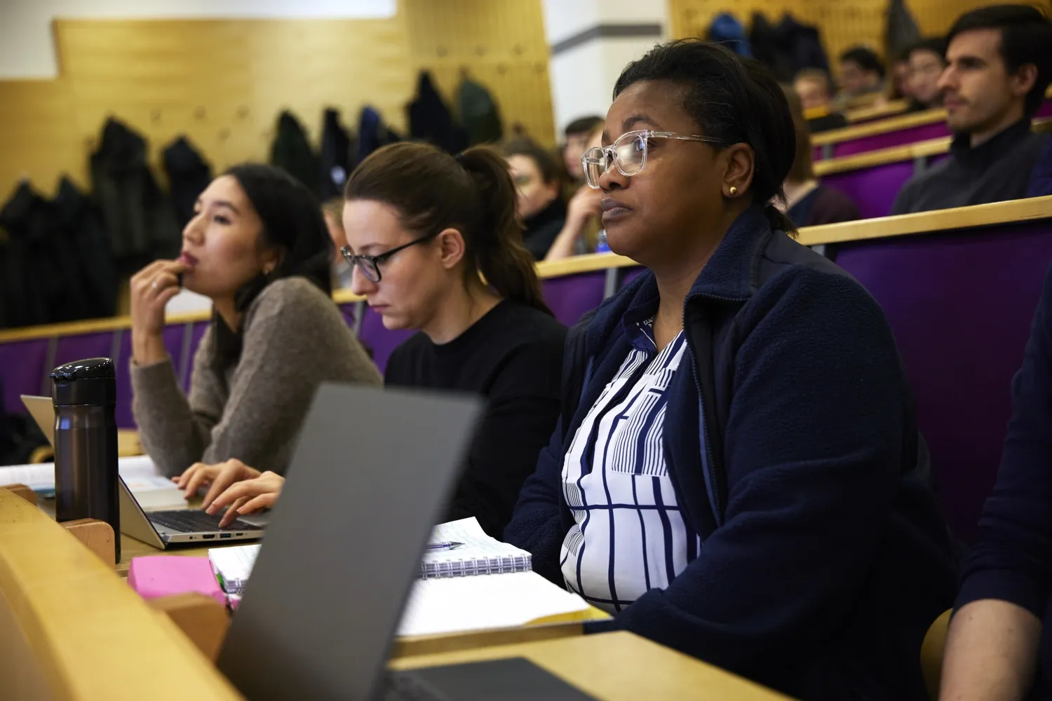 Asel Arifova, Evelina Heusel and Clarie Joyece Hägglund.