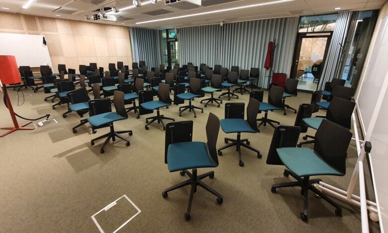 Lecture hall Peter Reichard with 52 seats in Biomedicum building