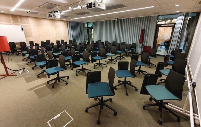 Lecture hall Peter Reichard with 52 seats in Biomedicum building