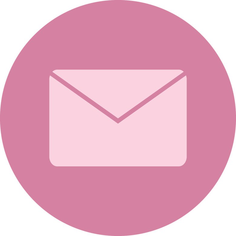 Illustration of an envelope.