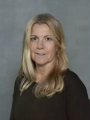 Porträtt av Carin Lennartsson. Foto: Stefan Zimmerman