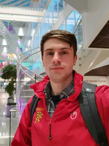 Me in NEO building