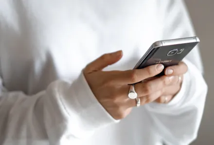 Person holding a phone